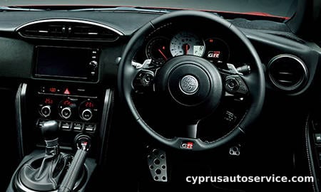 TOYOTA 86 GR SPORT