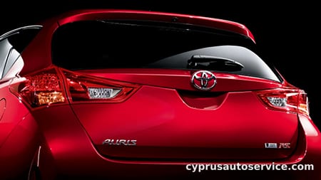 TOYOTA AURIS 150X S PACKAGE