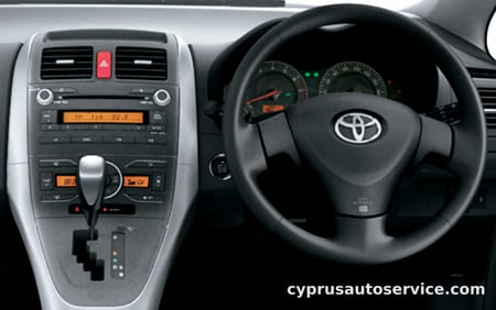 TOYOTA AURIS 180G S PACKAGE