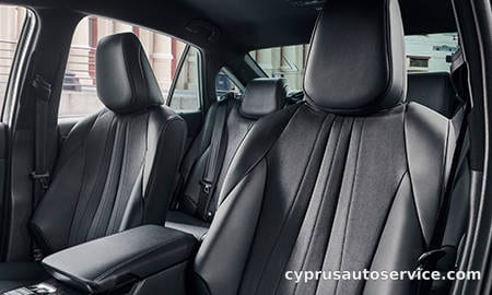 TOYOTA CROWN HYBRID S FOUR ELEGANCE STYLE