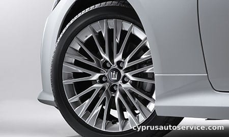 TOYOTA CROWN HYBRID S ELEGANCE STYLE III
