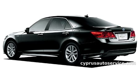 TOYOTA CROWN HYBRID ATHLETE FOUR
