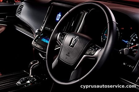 TOYOTA CROWN HYBRID ATHLETE S BLACK STYLE