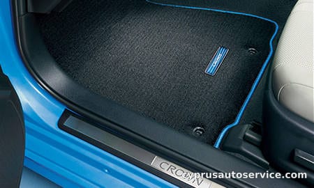 TOYOTA CROWN HYBRID ATHLETE S FOUR SORAIRO EDITION