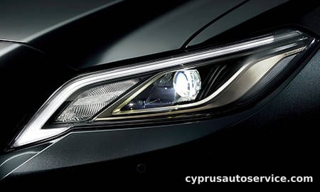 TOYOTA CROWN HYBRID S SPORT STYLE