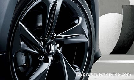 TOYOTA CROWN HYBRID S FOUR ELEGANCE STYLE II