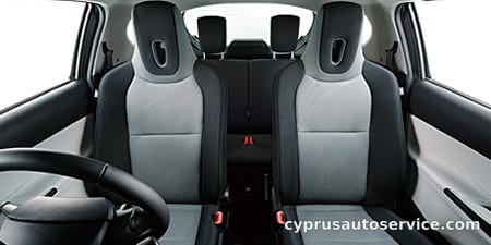 TOYOTA IQ130G MT