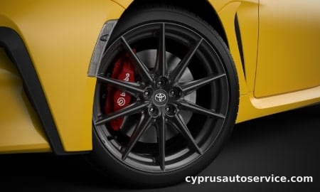 TOYOTA GR86 RZ YELLOW LIMITED