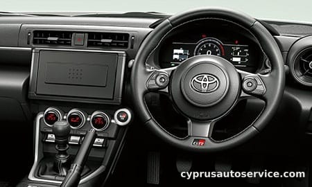 TOYOTA GR86 RC