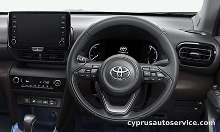 TOYOTA YARIS CROSS HYBRID Z