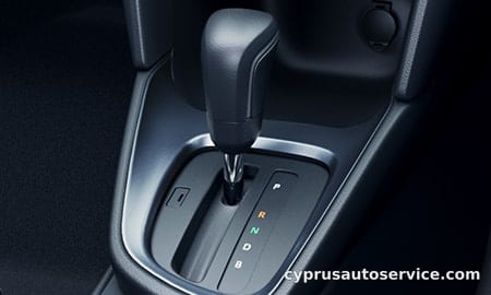 TOYOTA YARIS CROSS GR SPORT