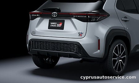 TOYOTA YARIS CROSS GR SPORT
