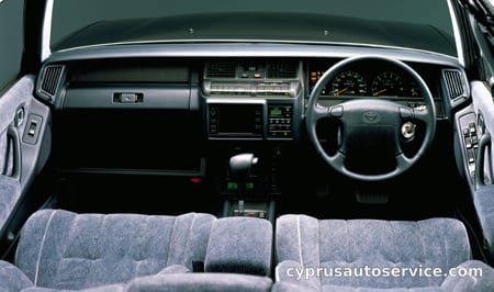 TOYOTA CROWN SUPER DELUXE