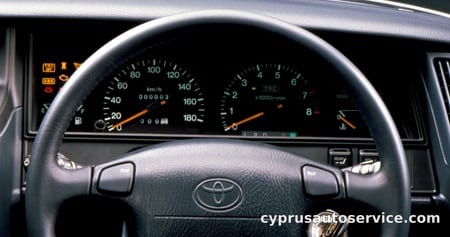 TOYOTA CROWN SUPER SALOON EXTRA