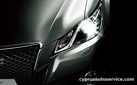 TOYOTA CROWN ATHLETE