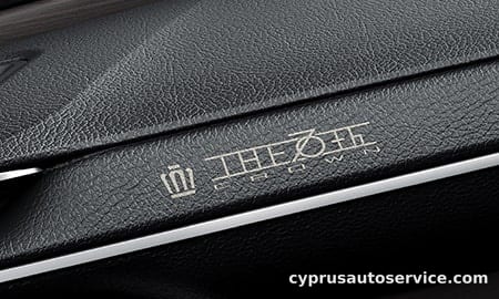 TOYOTA CROWN Z THE 70TH