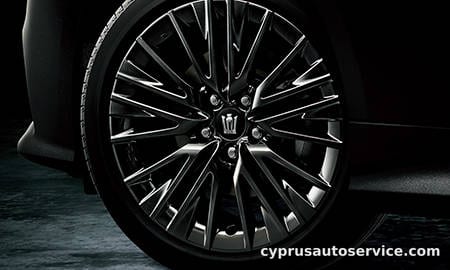 TOYOTA CROWN S SPORT STYLE