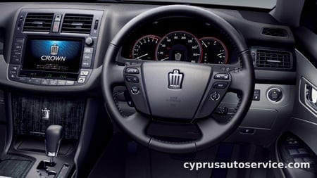 TOYOTA CROWN 3.5 ATHLETE