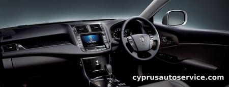 TOYOTA CROWN 3.5 ATHLETE