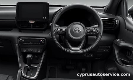 TOYOTA YARIS HYBRID Z