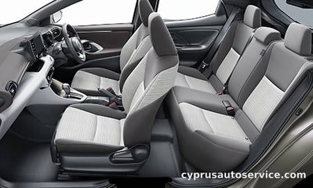 TOYOTA YARIS Z
