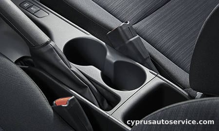 TOYOTA YARIS HYBRID G