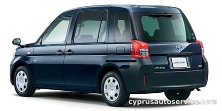 TOYOTA JPN TAXI NAGOMI