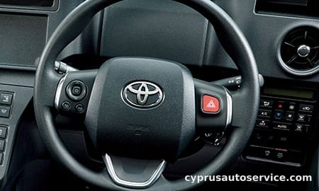 TOYOTA JPN TAXI TAKUMI DEEP BLUE LIMITED EDITION