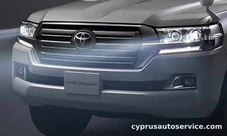 TOYOTA LAND CRUISER AX