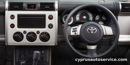 TOYOTA FJ CRUISER OFFROAD PACKAGE