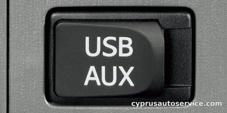 TOYOTA PRIUS ALPHA G