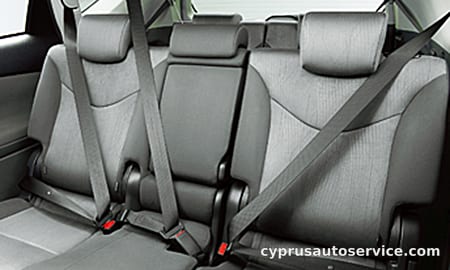TOYOTA PRIUS ALPHA G TOURING SELECTION