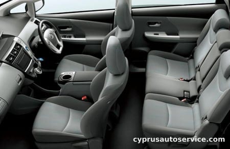TOYOTA PRIUS ALPHA G
