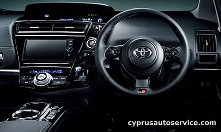 TOYOTA PRIUS ALPHA S TOURING SELECTION GR SPORT
