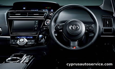 TOYOTA PRIUS ALPHA S TOURING SELECTION GR SPORT