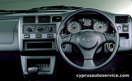 TOYOTA RAV4J J V E VERSION