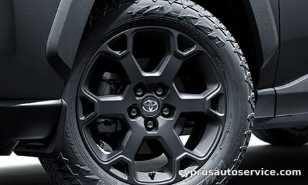 TOYOTA RAV4 ADVENTURE OFFROAD PACKAGE