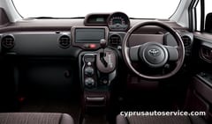TOYOTA PORTE