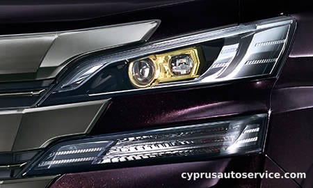 TOYOTA VELLFIRE 2.5Z A EDITION GOLDEN EYES