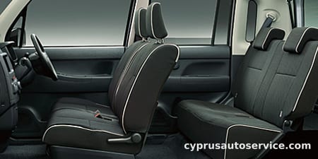 TOYOTA PIXIS SPACE CUSTOM X