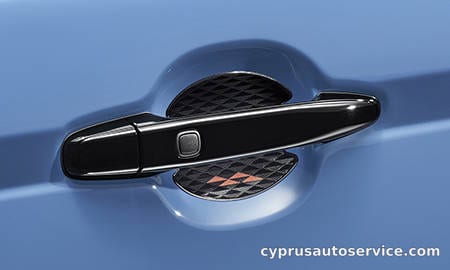 TOYOTA SPADE F GLAMPER