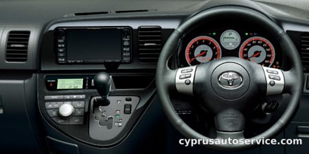 TOYOTA WISH Z