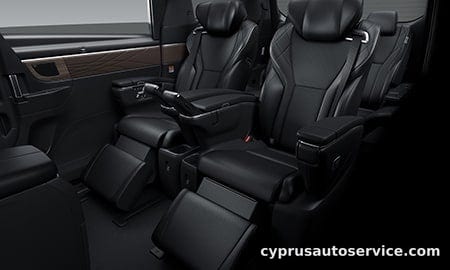 TOYOTA ALPHARD HYBRID Z