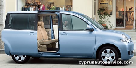 TOYOTA SIENTA G
