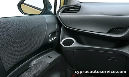 TOYOTA SIENTA HYBRID FUNBASE G GLAMPER