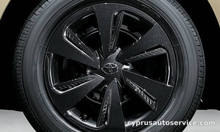 TOYOTA SIENTA HYBRID FUNBASE G GLAMPER