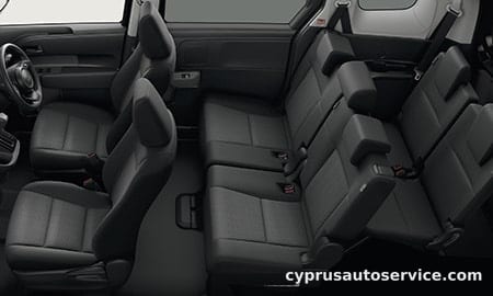 TOYOTA SIENTA HYBRID X