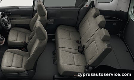 TOYOTA SIENTA HYBRID Z