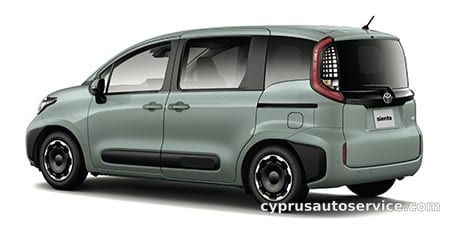 TOYOTA SIENTA HYBRID Z
