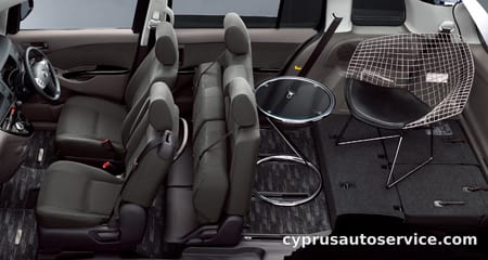 TOYOTA ISIS PLATANA